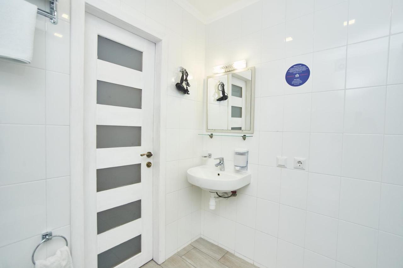 Family Hotel Happy Inn Zatoka Ngoại thất bức ảnh