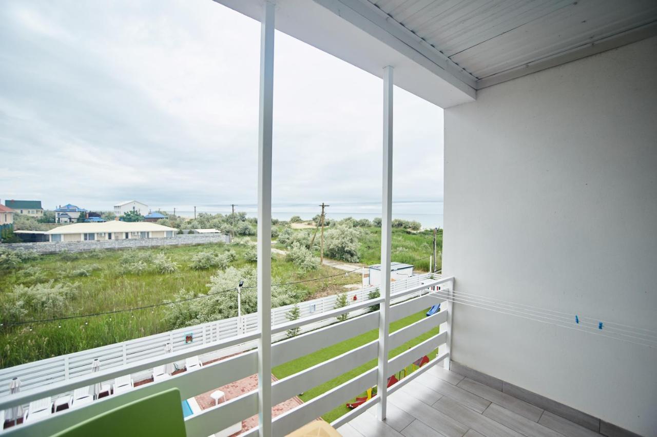 Family Hotel Happy Inn Zatoka Ngoại thất bức ảnh