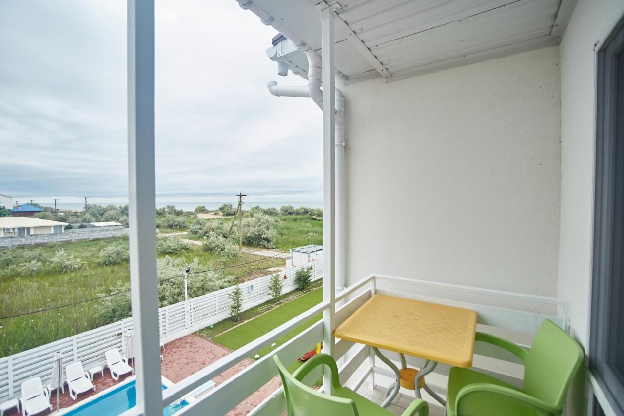 Family Hotel Happy Inn Zatoka Ngoại thất bức ảnh