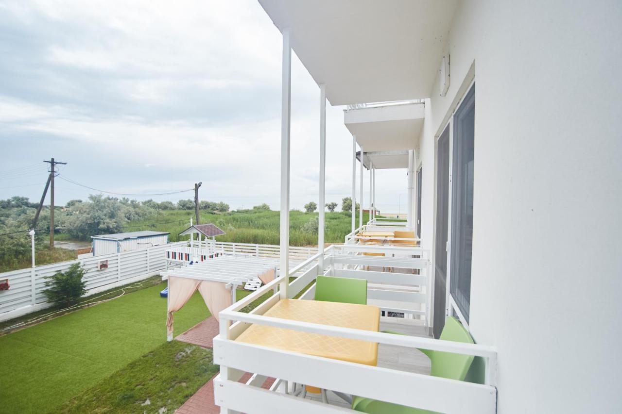 Family Hotel Happy Inn Zatoka Ngoại thất bức ảnh